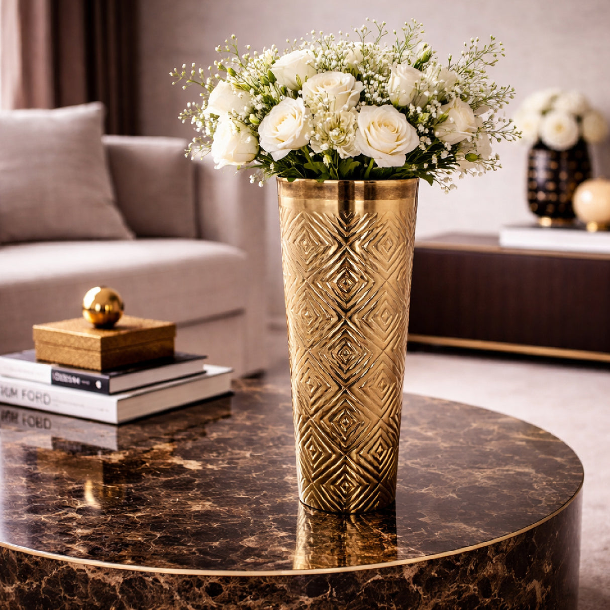Gold Carved Vase | Oroa.com
