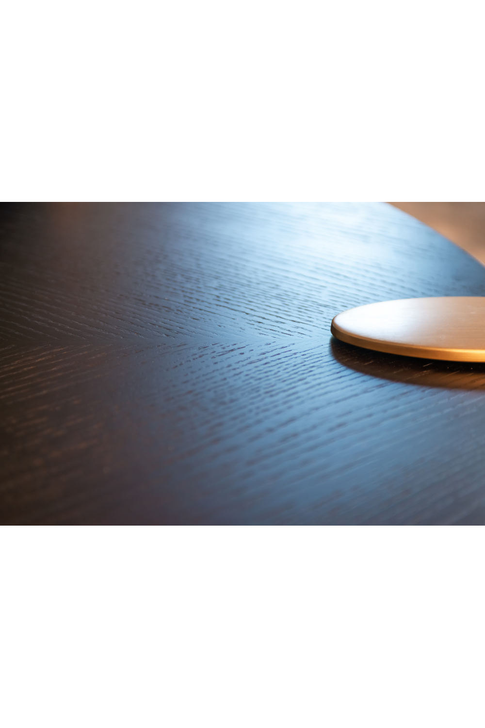 Black Oak Round Coffee Tables (2) | Oroa.com