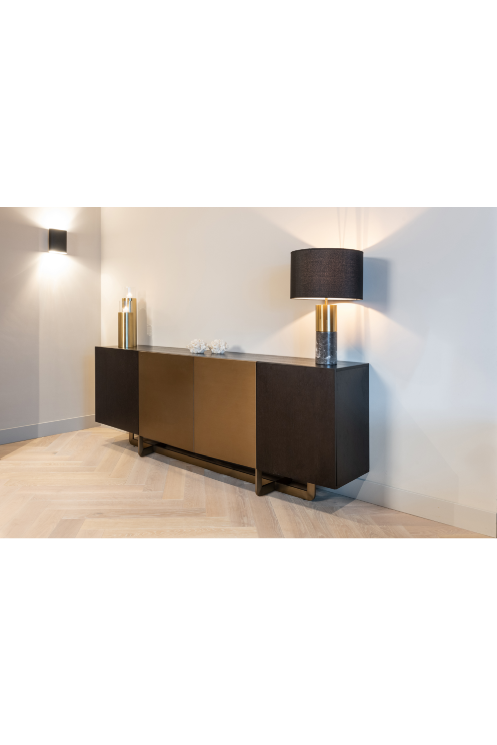 Black Oak 4-Door Sideboard | Oroa.com