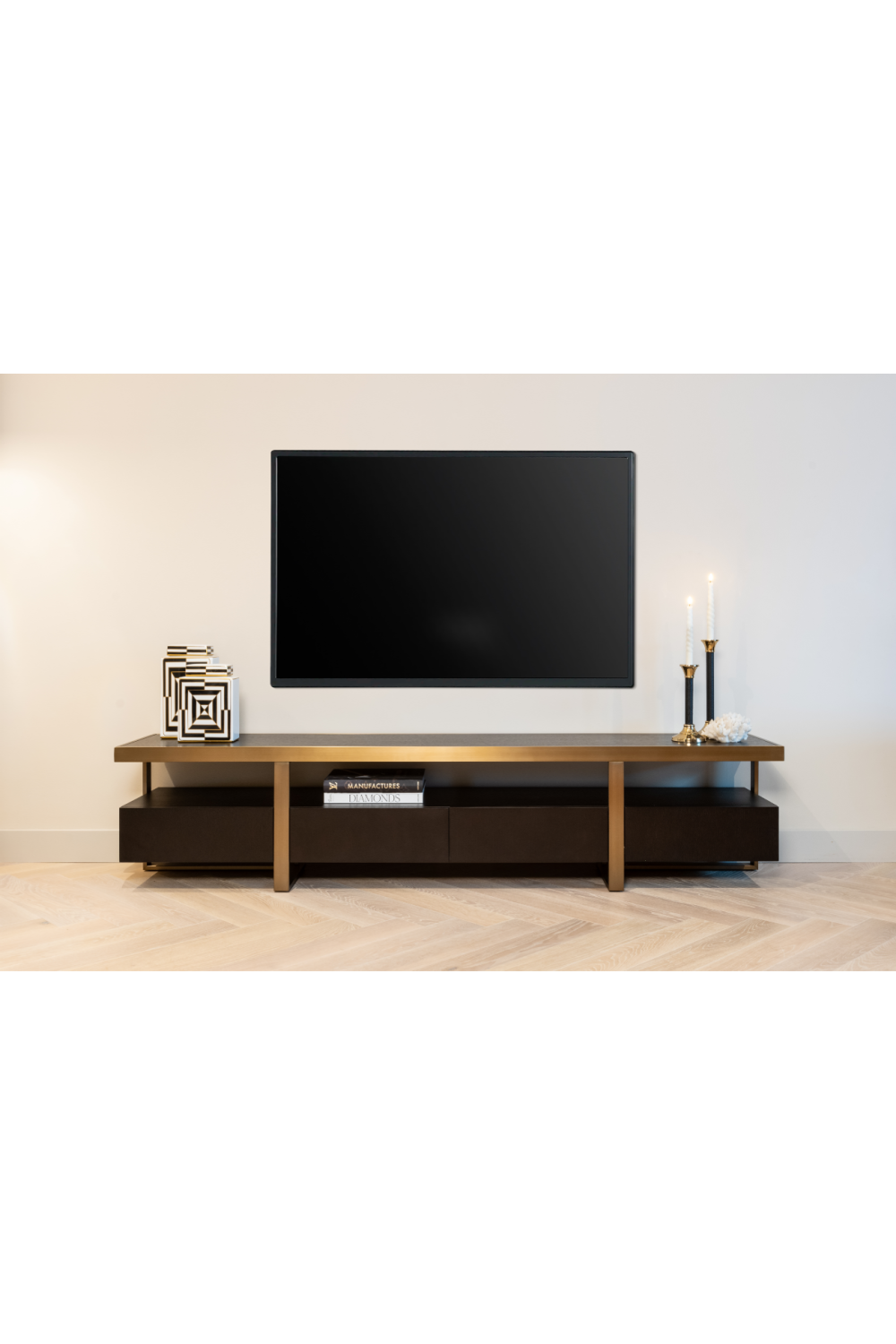 Black Oak Veneer TV Cabinet | Oroa.com