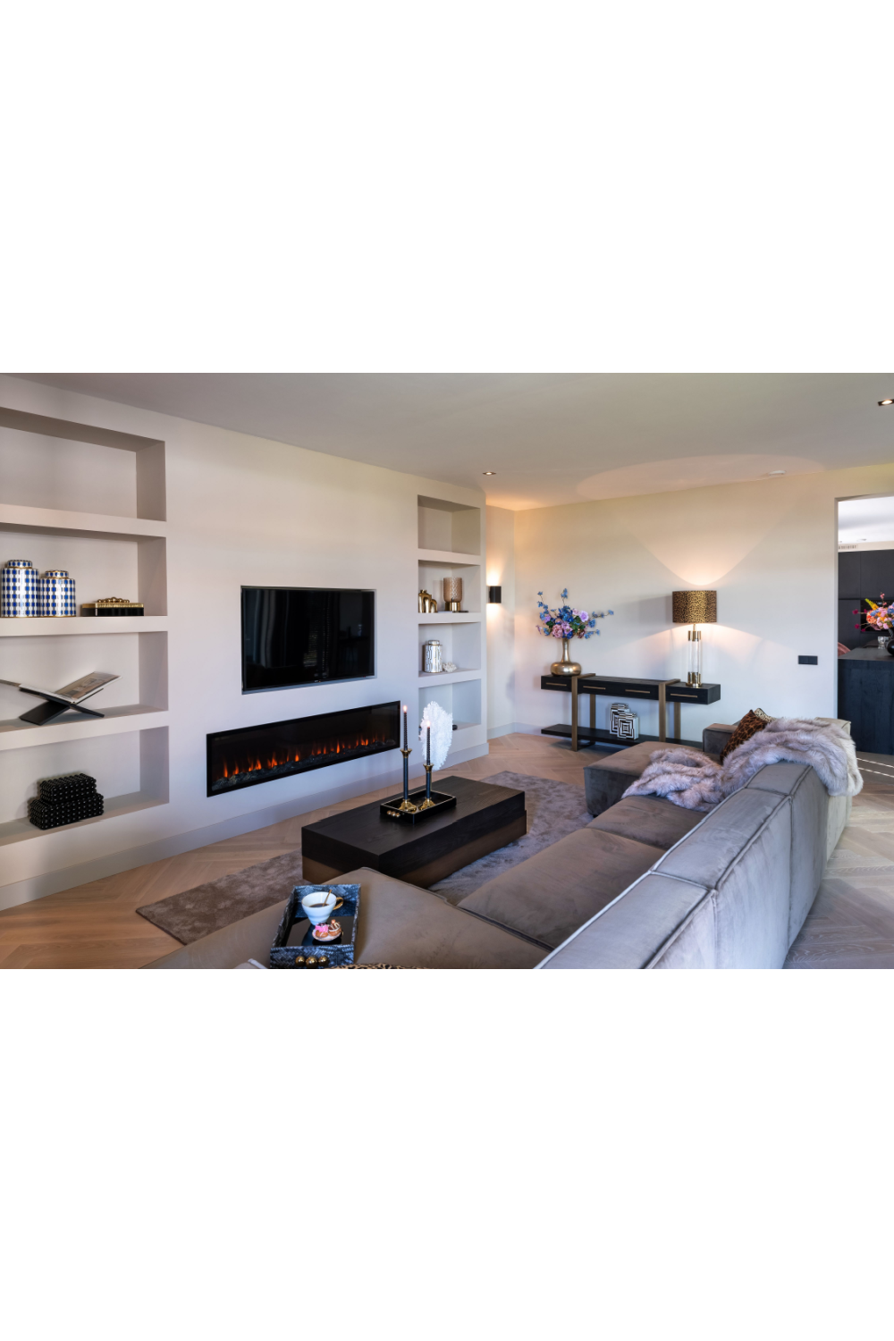 Rectangular Oak Coffee Table | Richmond Interiors Cambon | Oroa.com