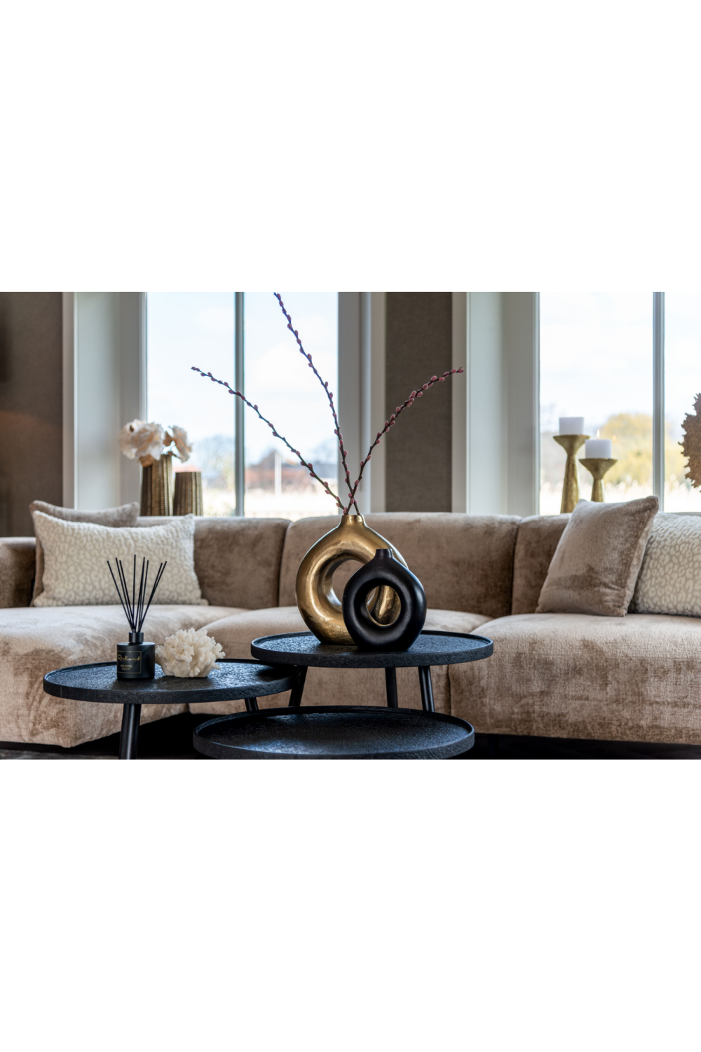 Round Tripod Coffee Table Set (3) | Richmond Interiors Oxford | Oroa.com