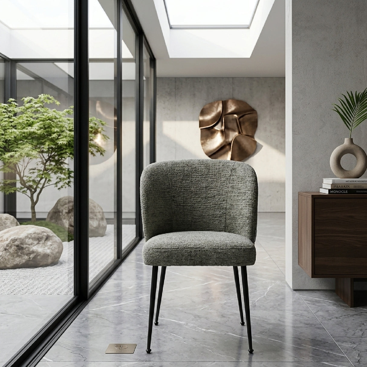 Upholstered Modern Dining Chair | Oroa.com