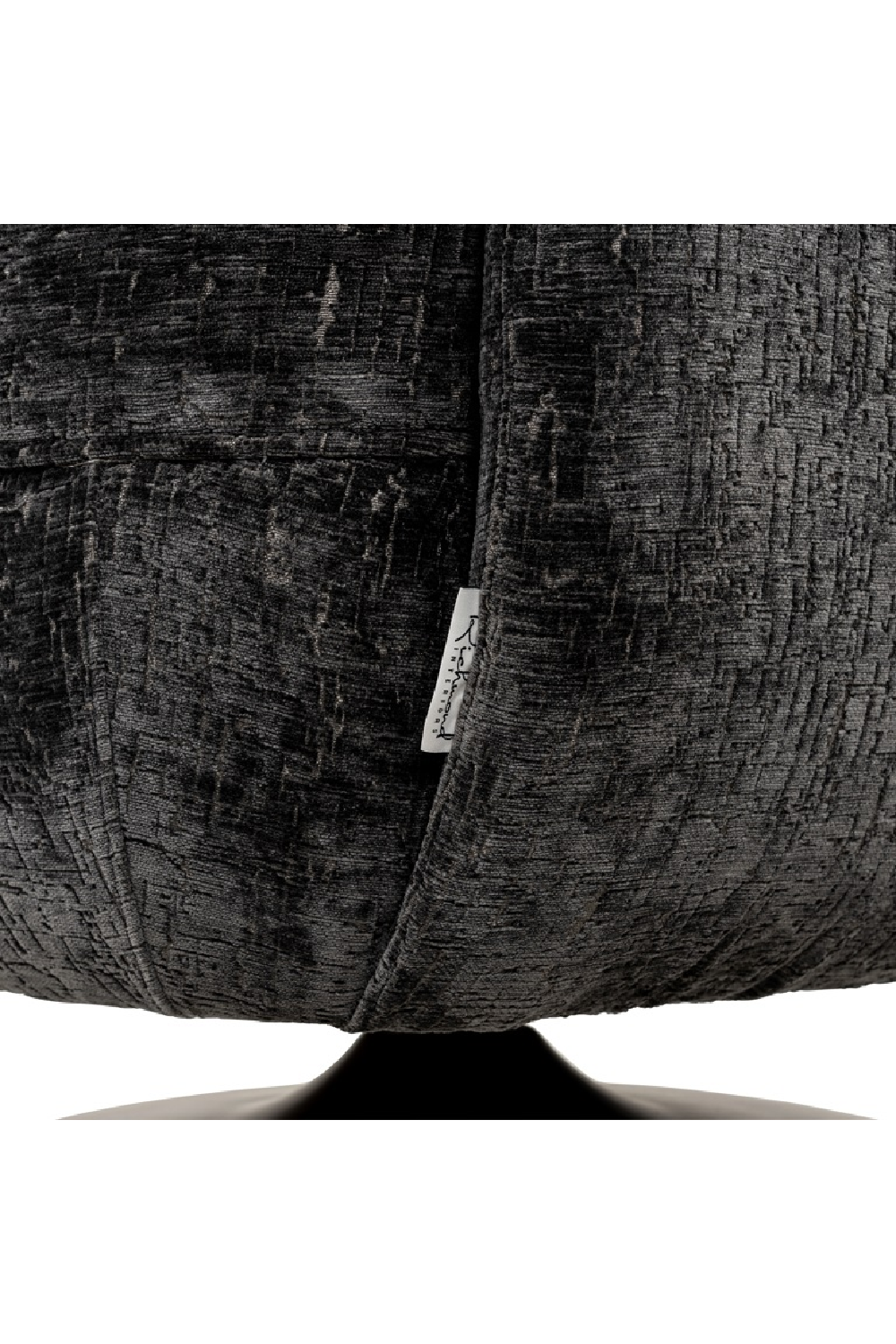 Upholstered Modern Swivel Chair | Richmond Interiors Turner | Oroa.com