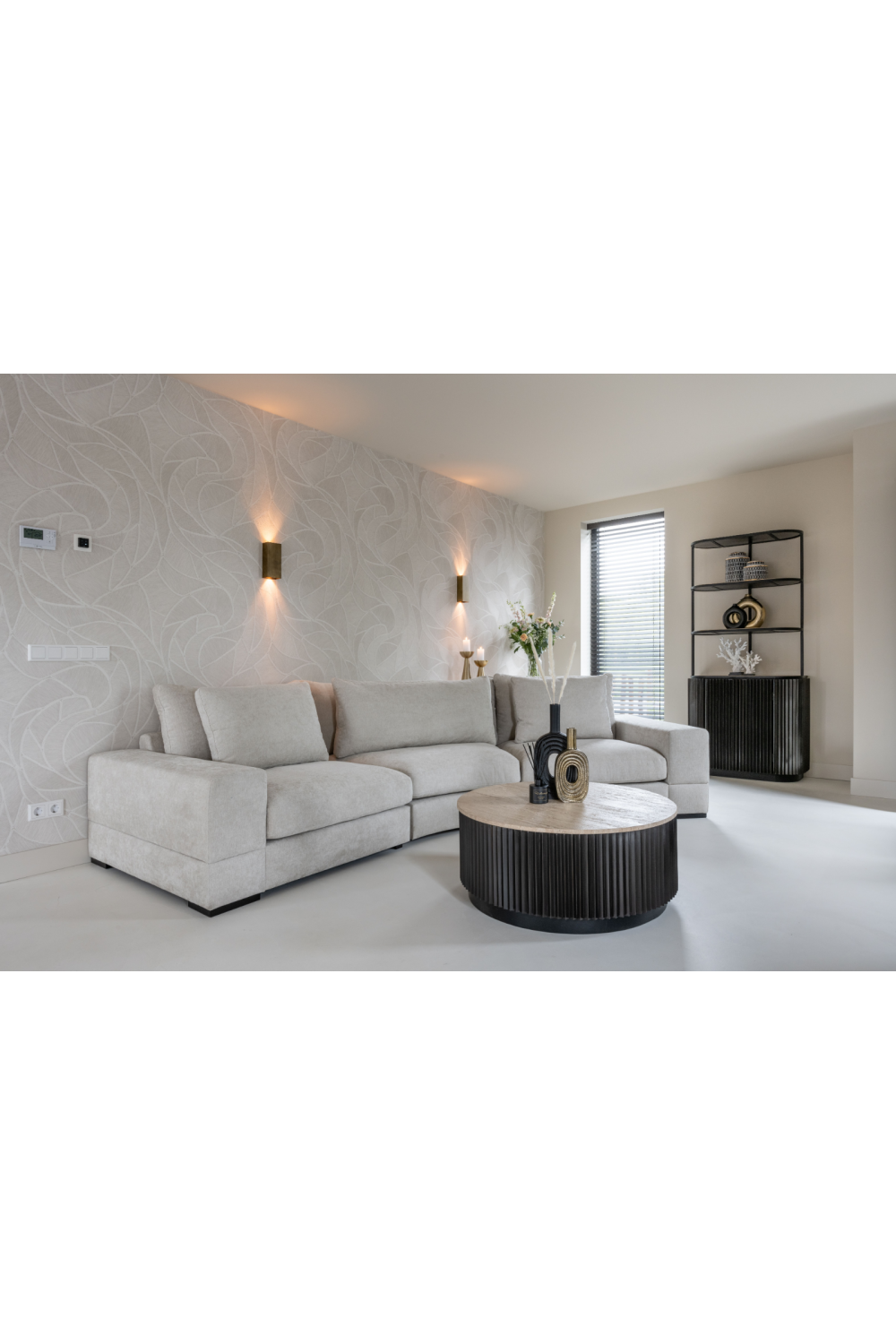 Round Travertine Coffee Table | Oroa.com