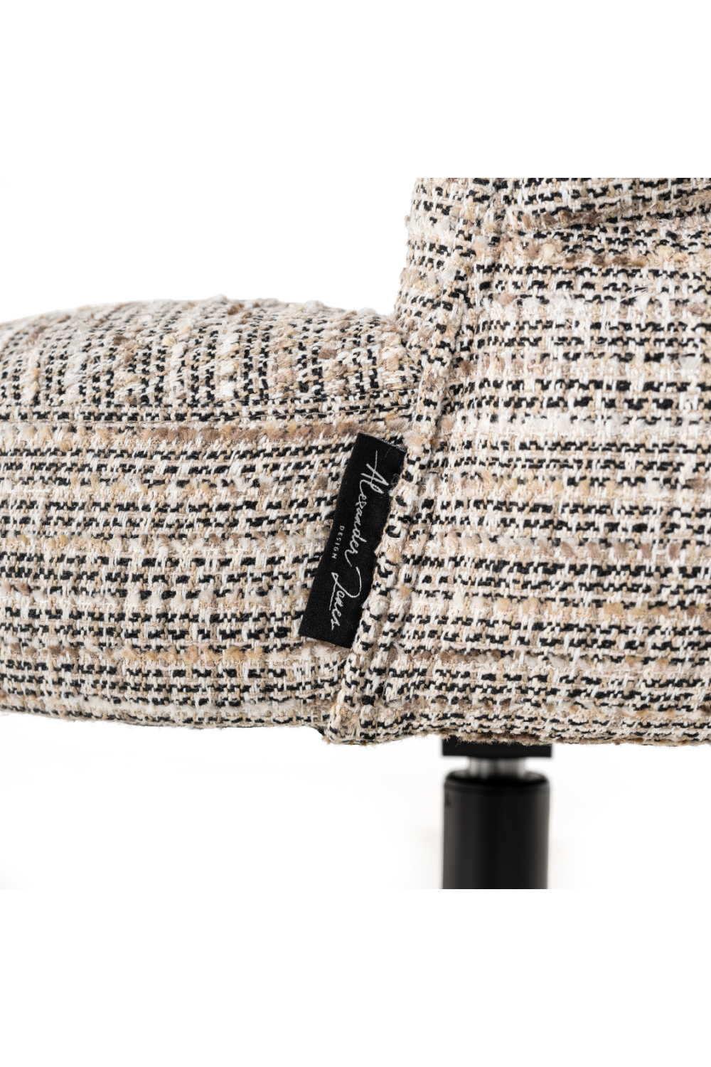 Beige Curved-Back Swivel Chair | Oroa.com