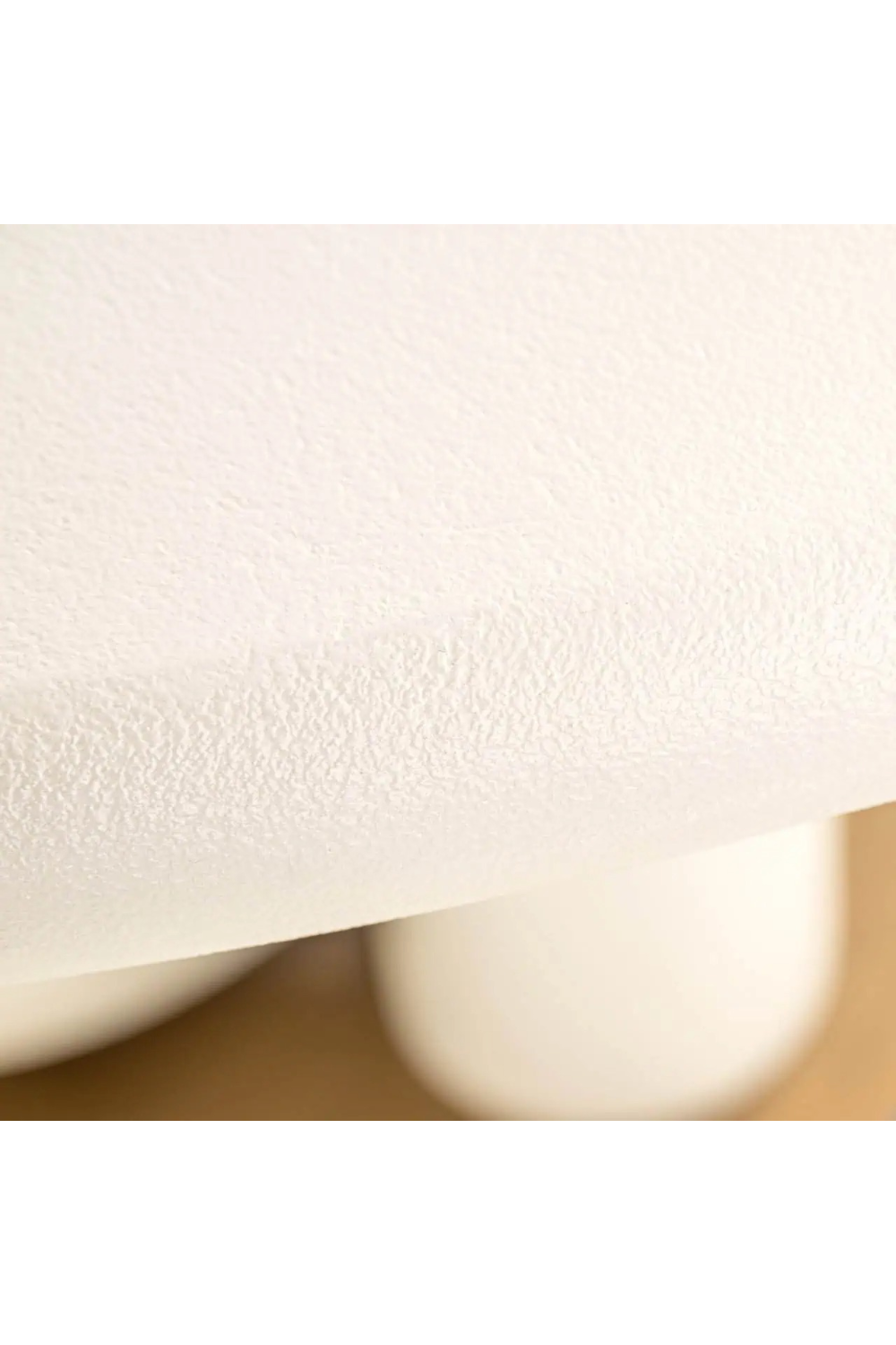 White Round Dining Table | Richmond Interiors Winslow | Oroa.com