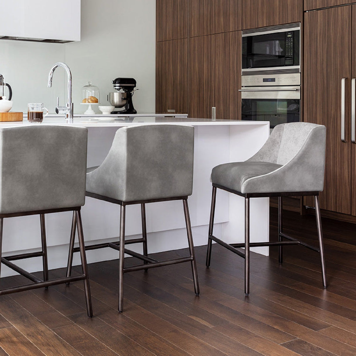 Gray Leather Seat Counter Stool by Splendido Dalary, alternate view 2