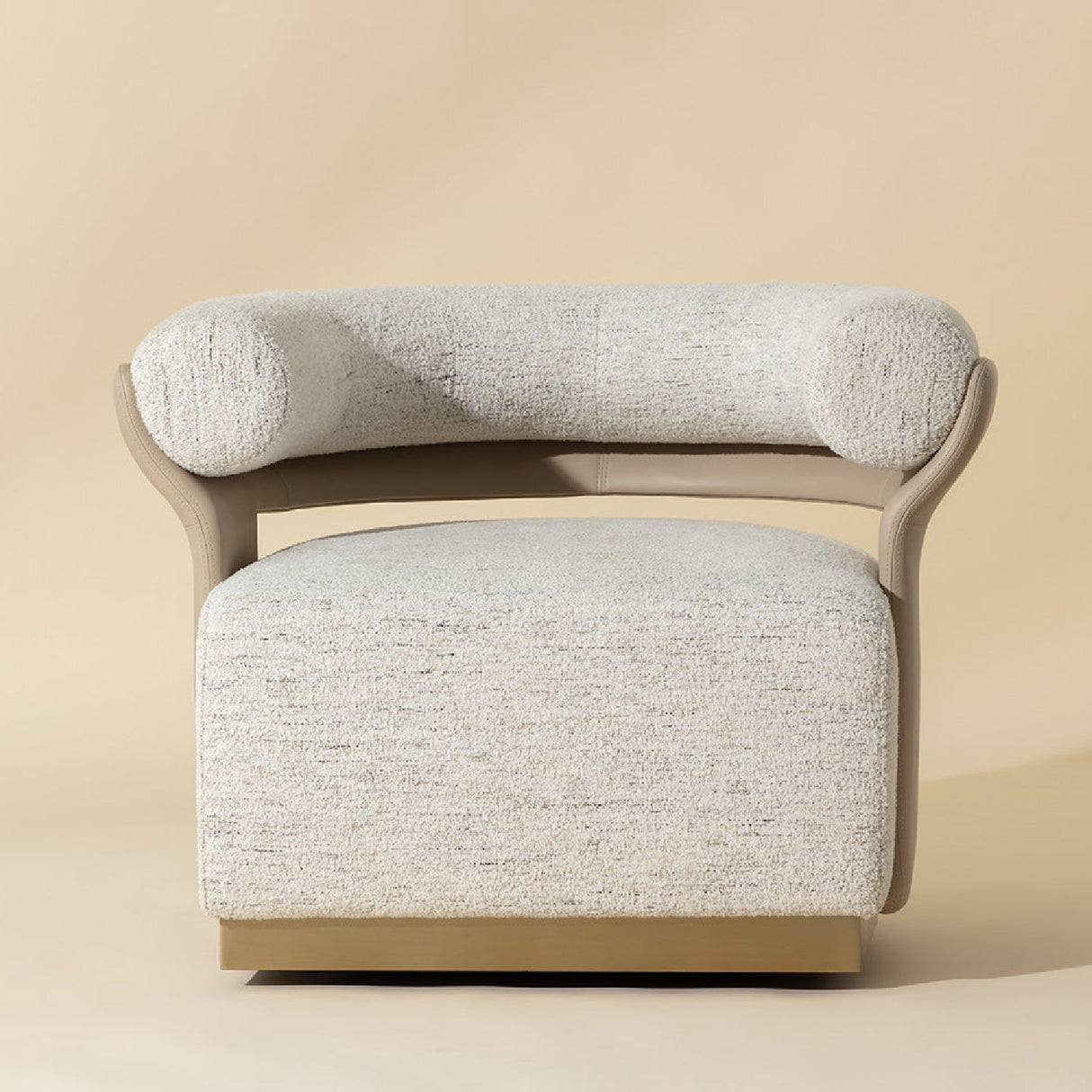 Curved-Back Swivel Lounge Chair by Splendido Olida Accent Chair, alternate view 4