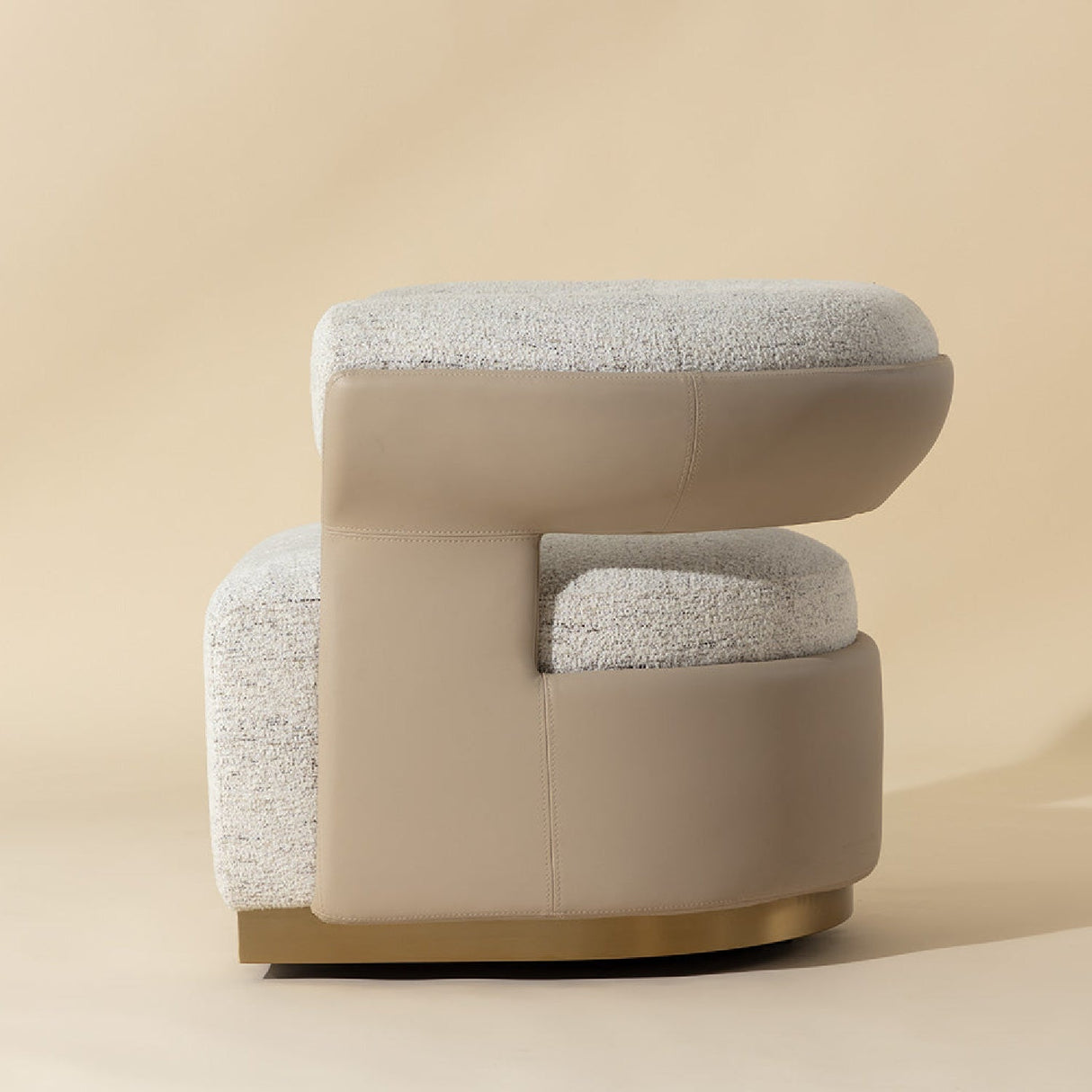 Curved-Back Swivel Lounge Chair by Splendido Olida Accent Chair, alternate view 5