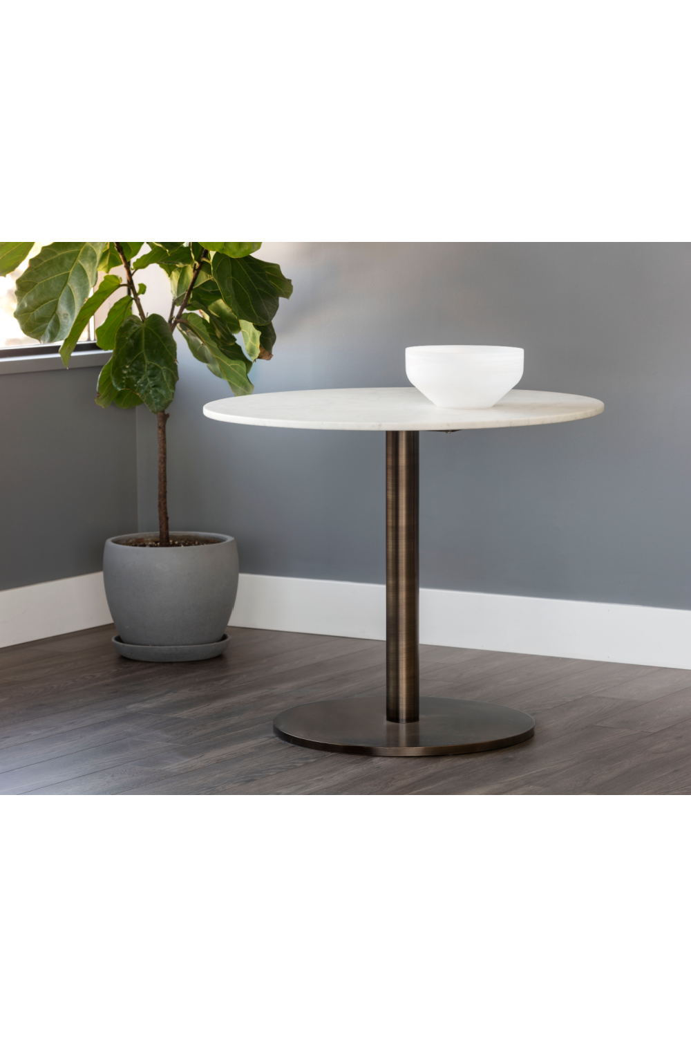 Round Carrara Marble Bistro Table | Splendido Enco