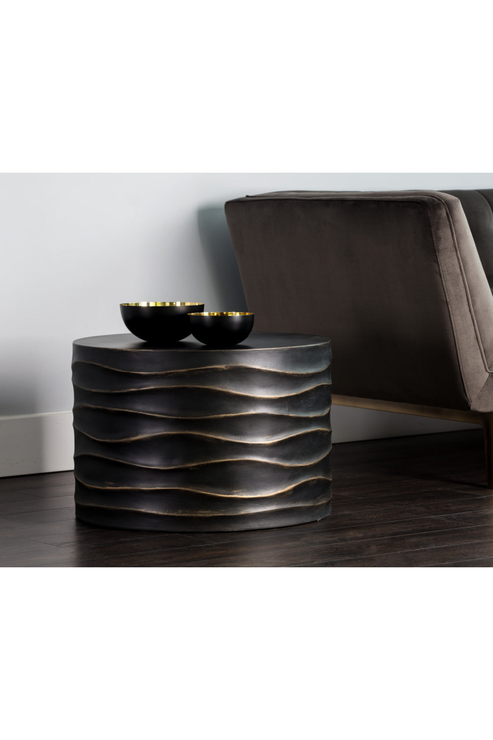 Hand-Sculpted Concrete Coffee Table | Splendido Corey | Oroa.com