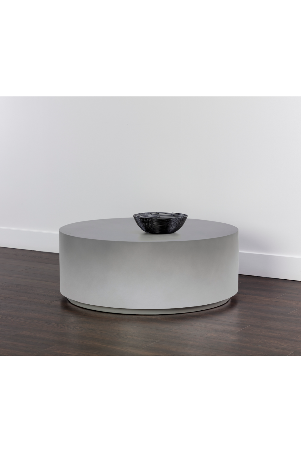 Minimalist Concrete Outdoor Coffee Table by Splendido Perfetti, alternate view 5