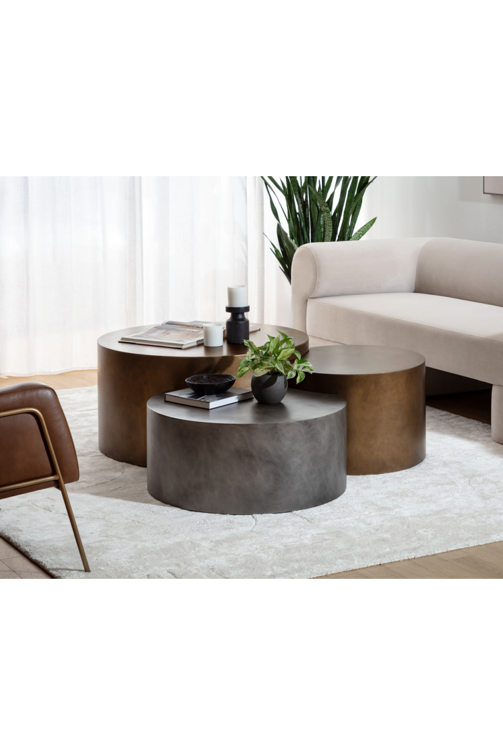 Antique Brass Nesting Coffee Tables (3) | Splendido Neo | Oroa.com