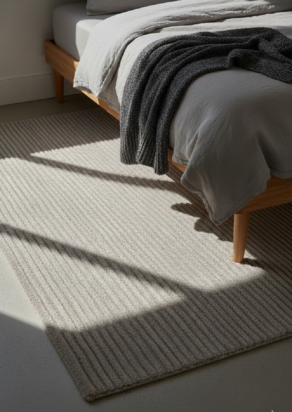 Hand-woven Wool Area Rug by Splendido Deva, alternate view 47