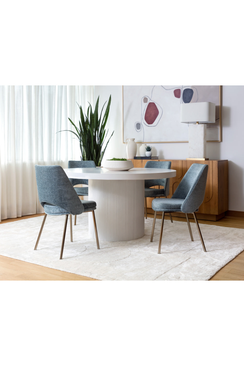 White Concrete Indoor/Outdoor Dining Table | Splendido Nicolette | Oroa.com