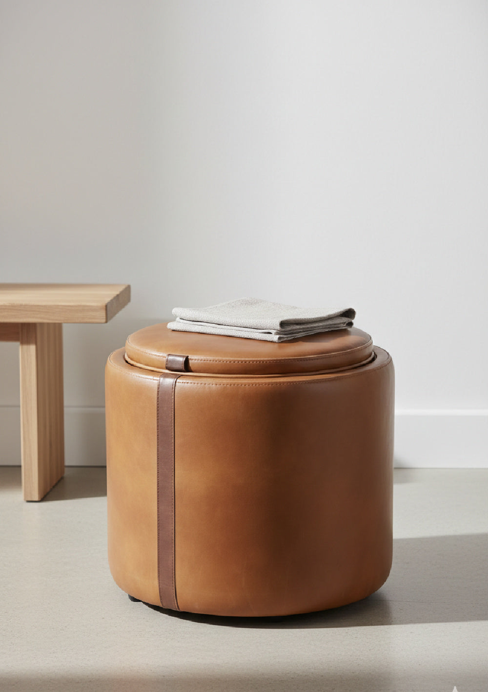 Round Storage Ottoman by Splendido Borelli, alternate view 2