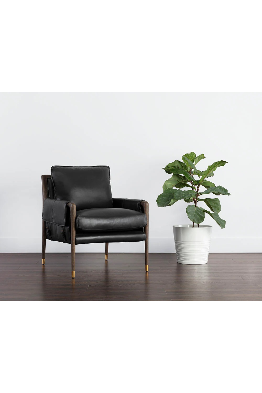 Vintage Style Leather Lounge Chair by Splendido Mauti Accent Chair, alternate view 19