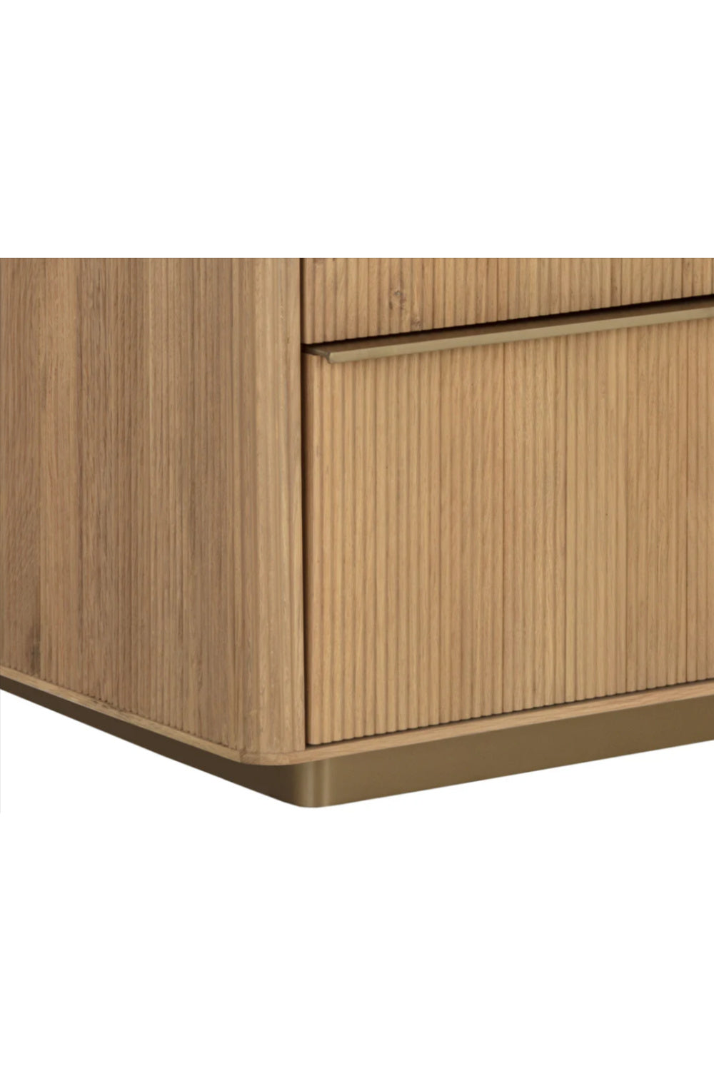 Reeded Oak 4-Drawer Dresser by Splendido Kalla, alternate view 7