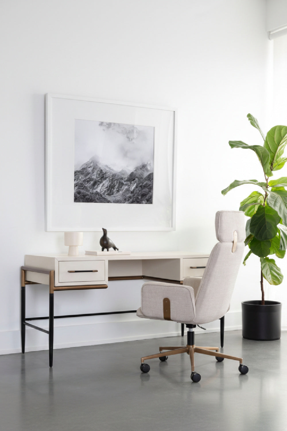 Modern European furniture - Painted Wood Office Desk - www.oroa.com