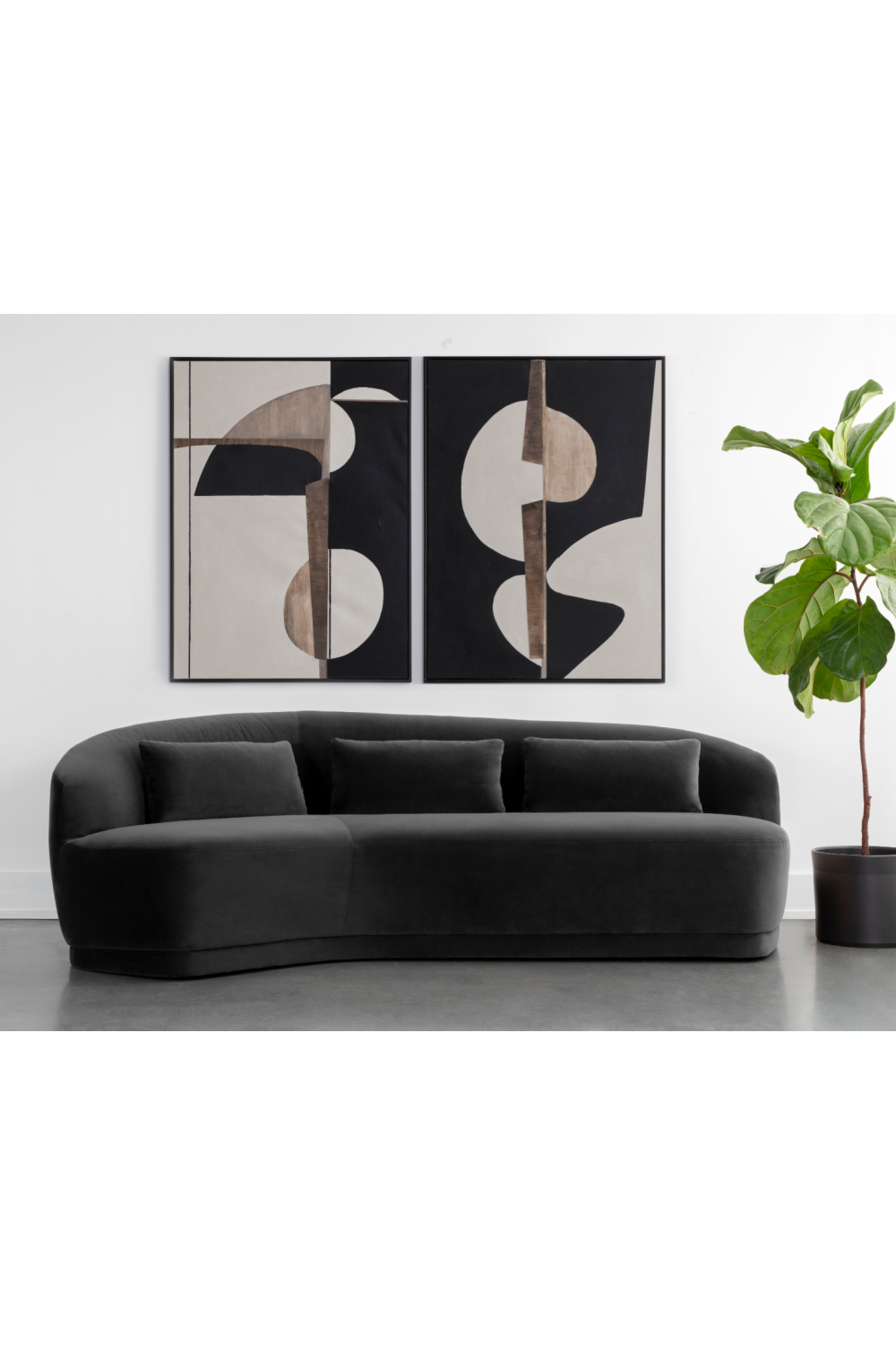 Minimalist Curved Sofa by Splendido Soraya, alternate view 16