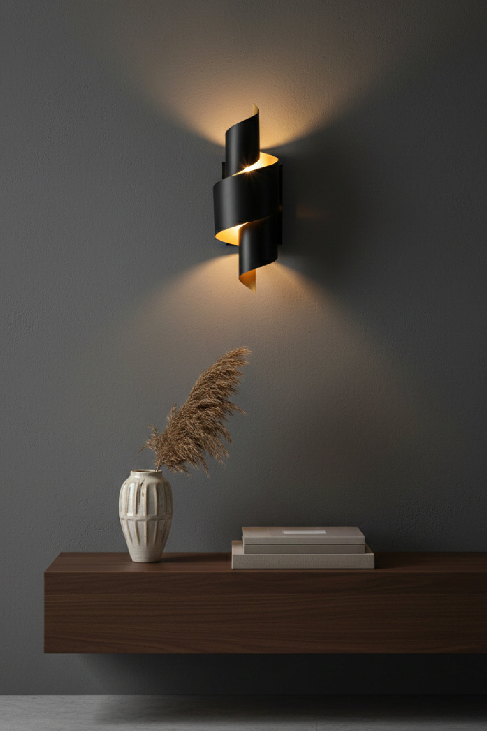 Black Metal Twisted Wall Lamp by Splendido Aphelion, alternate view 2