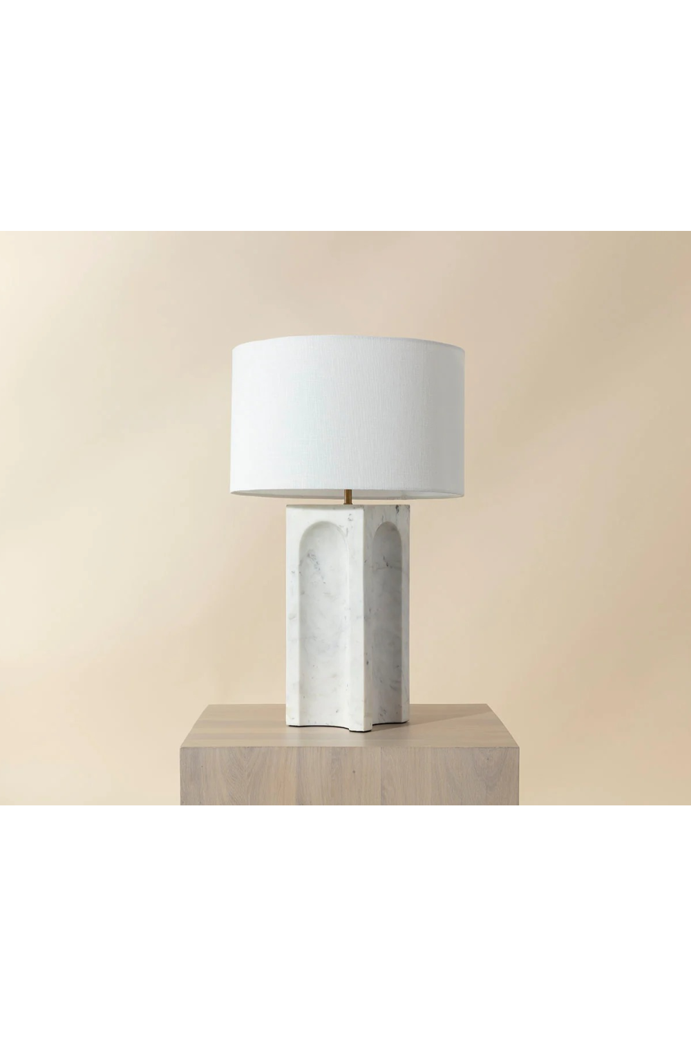 White Marble Arched Table Lamp by Splendido Rohe, alternate view 4