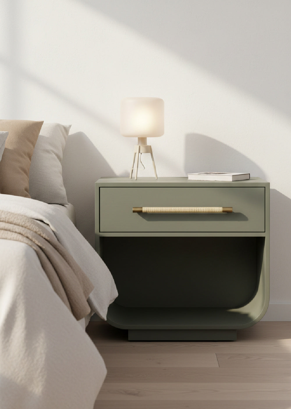 Modern Oak Curved Nightstand | Splendido Tarrant | Oroa.com