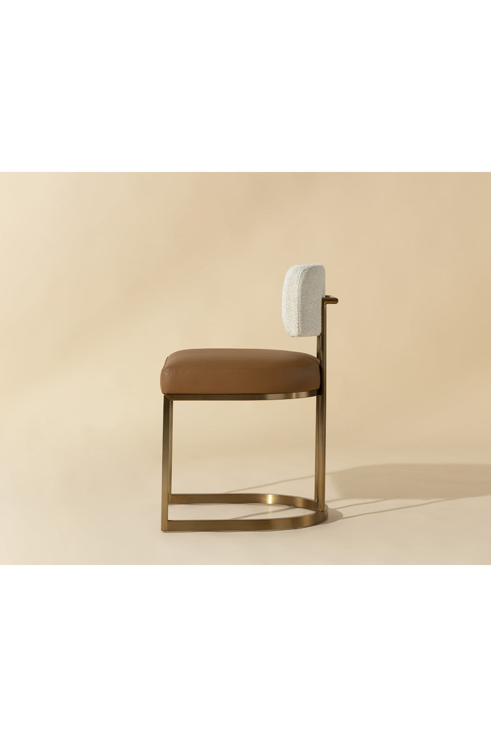 Two-Toned Cantilevered Dining Chair by Splendido Larissa, alternate view 19