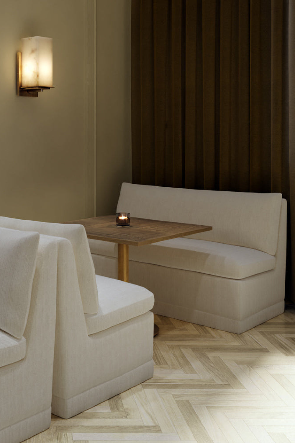 White Rectangular Banquette by Splendido Donatella Bench, alternate view 2