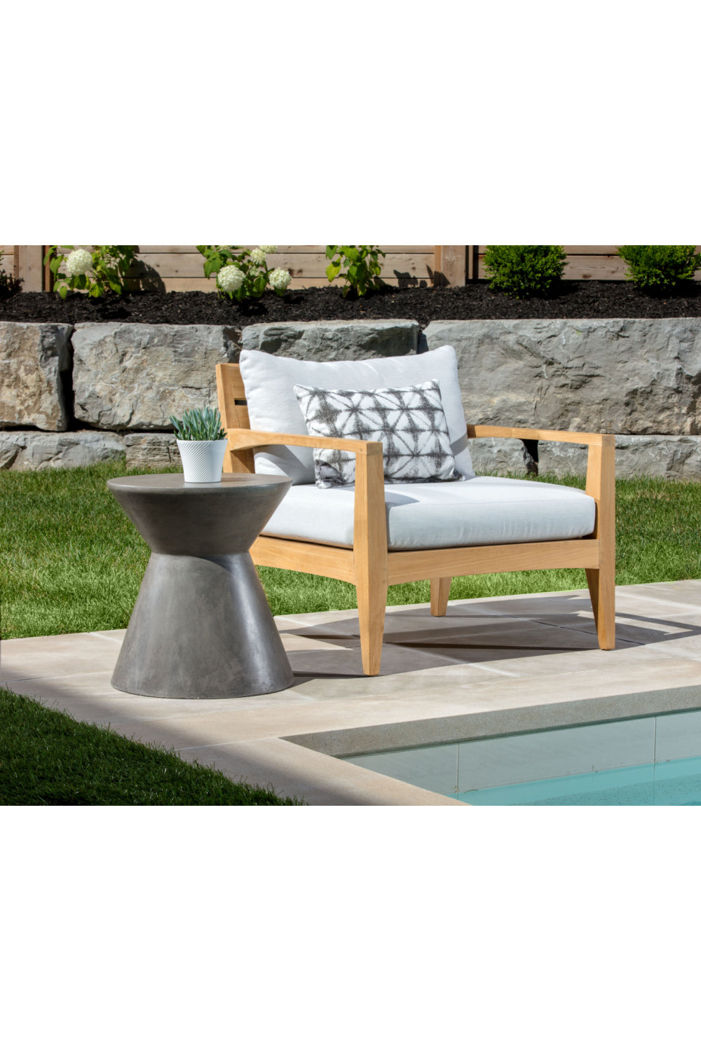 Modern European furniture - Concrete Indoor/Outdoor End Table - www.oroa.com