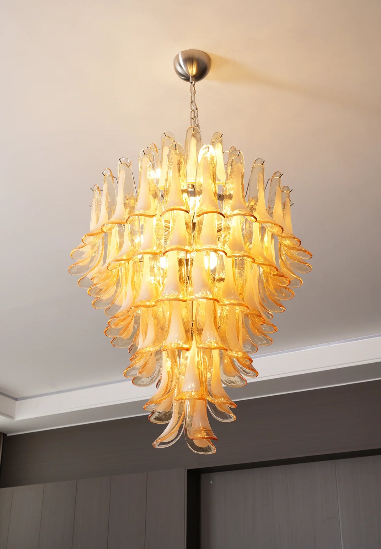 Stunning Murano Amber Petals Chandelier - OROA