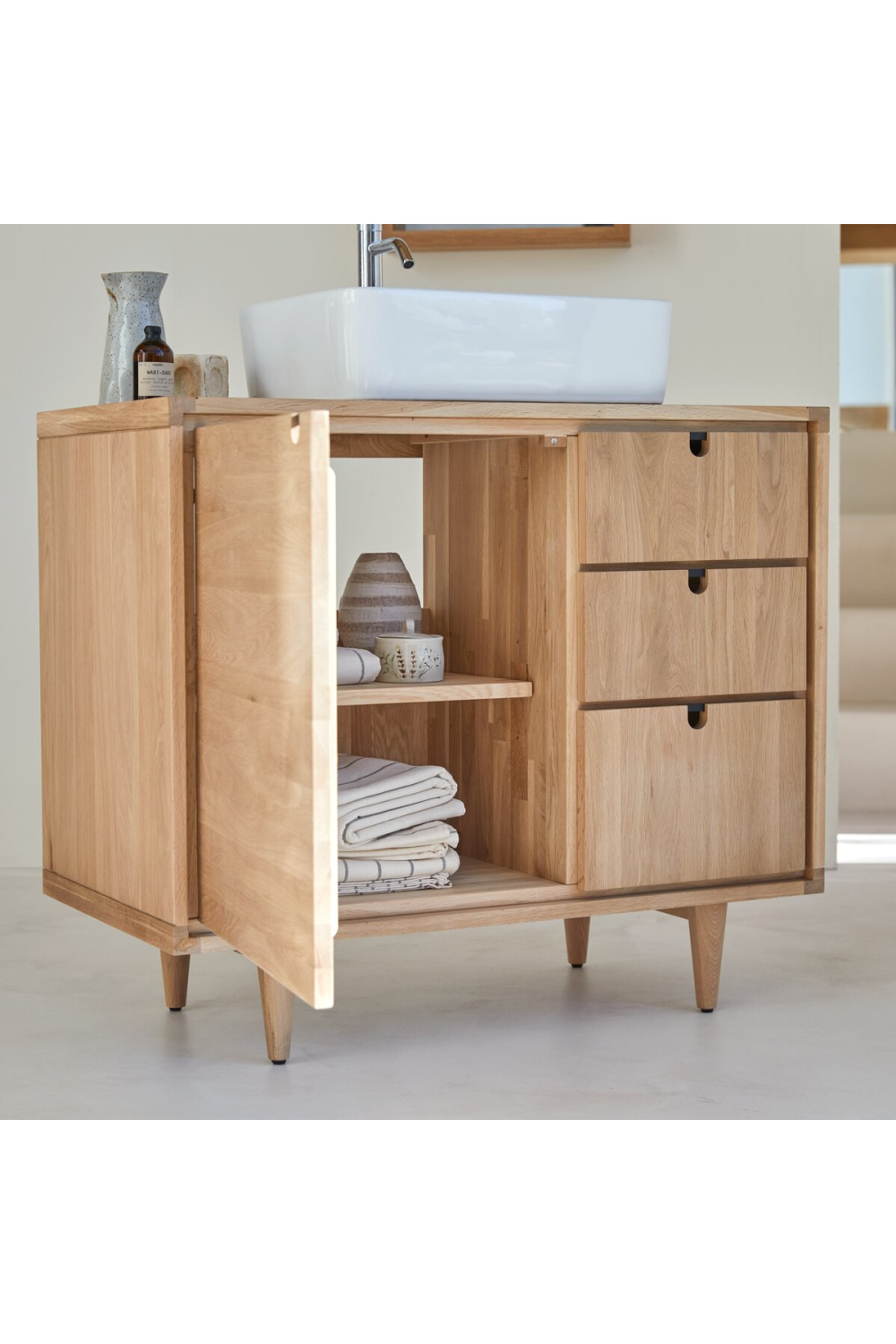 Contemporary Oak Vanity Unit | Tikamoon Jonak | OROA.COM