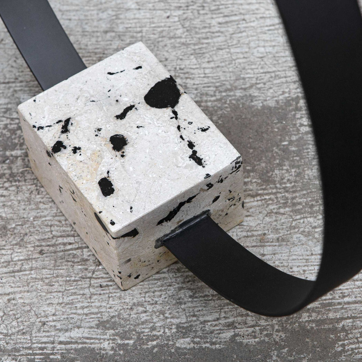 Modern European furniture - Black Circular Metal Sculpture - www.oroa.com