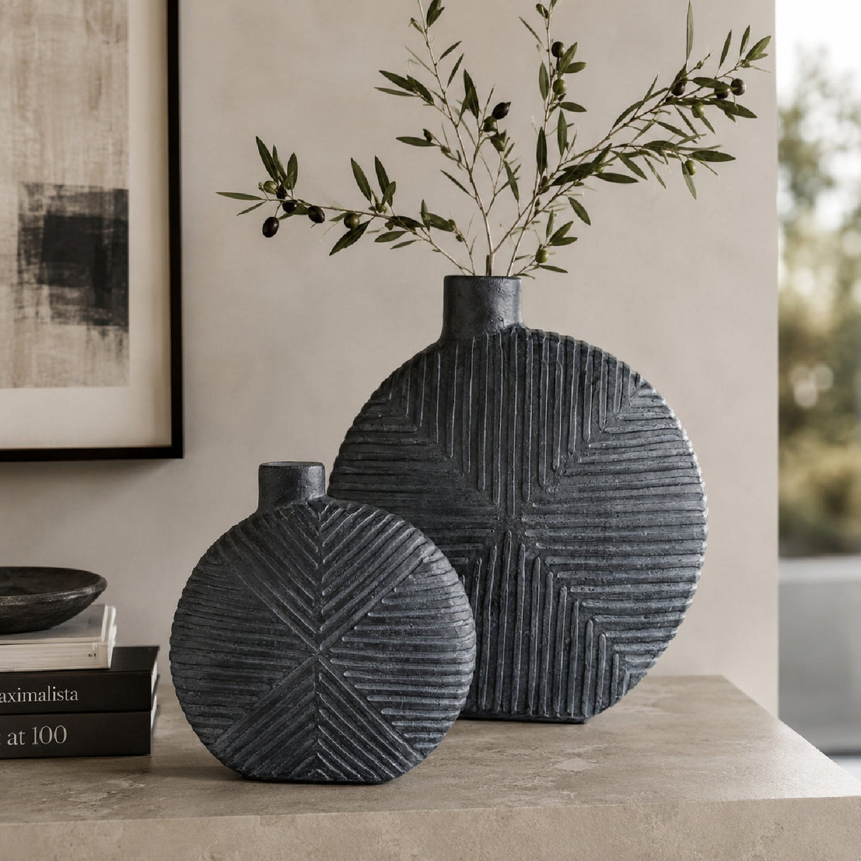 Modern European furniture - Black Carved Vases (2) - www.oroa.com