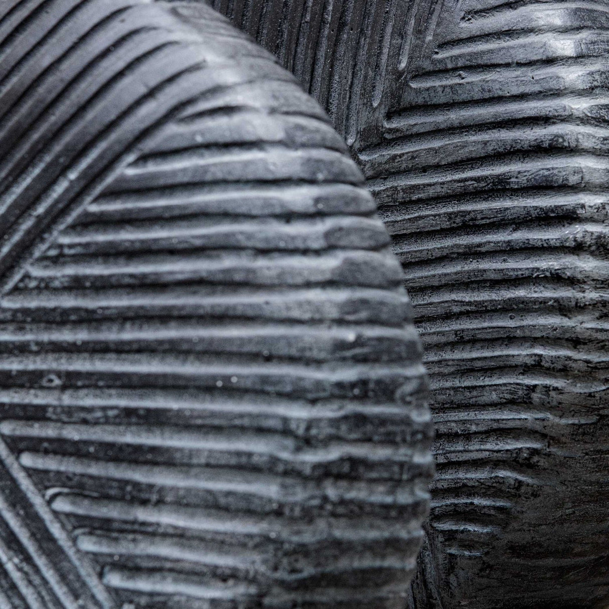 Modern European furniture - Black Carved Vases (2) - www.oroa.com