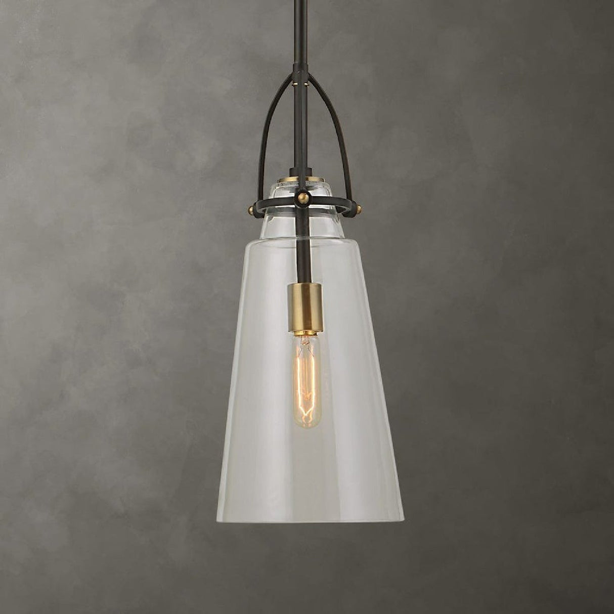 Tapered Clear Glass Pendant Lamp | Uttermost Saugus - www.oroa.com