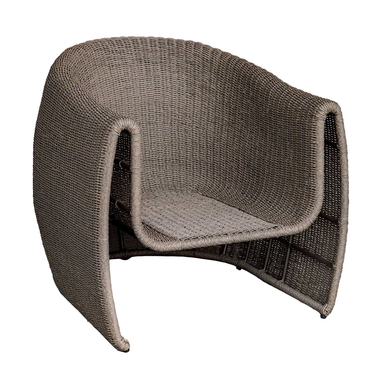 Woven Wicker Outdoor Lounge Chair | Oroa.com