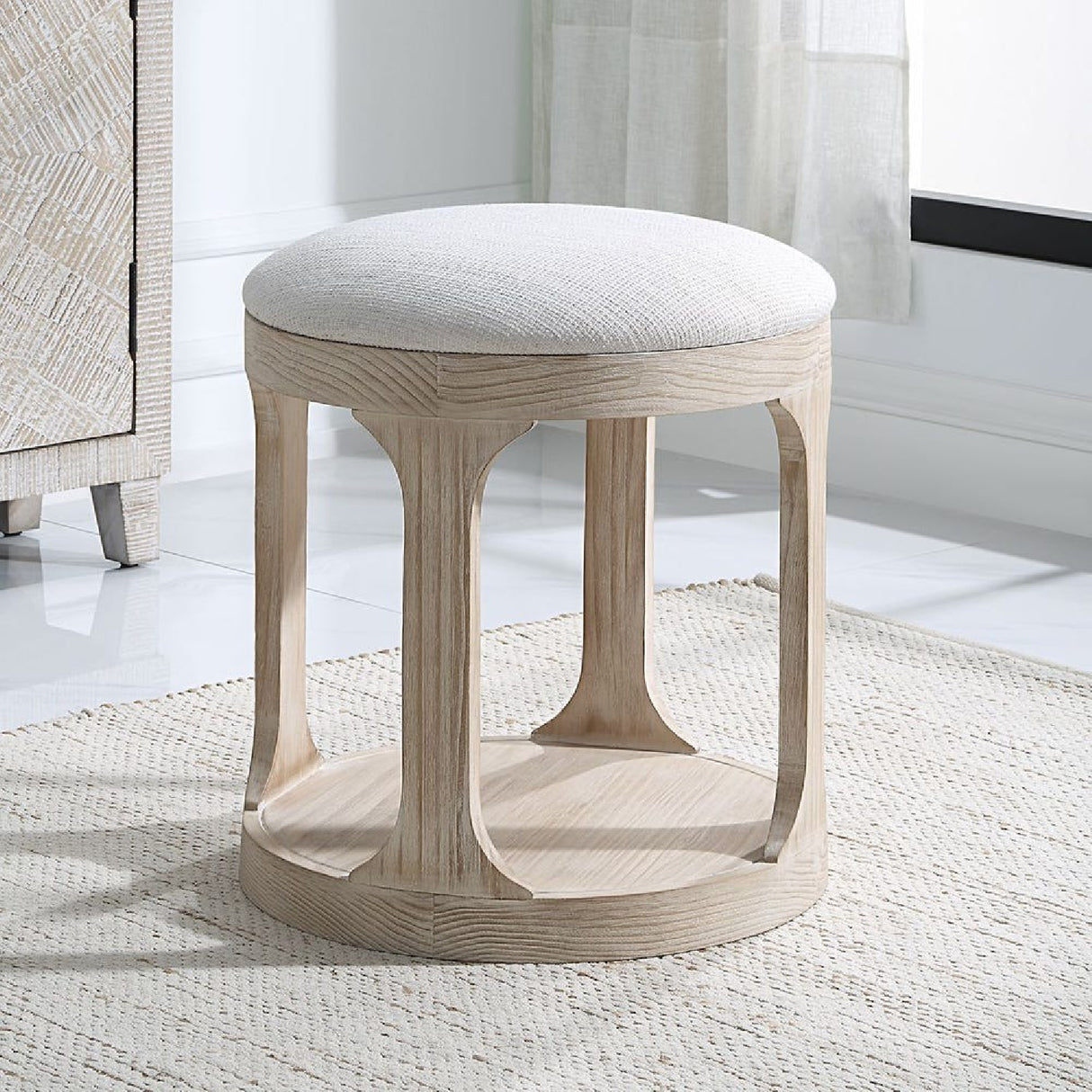 Pine Wood Ottoman | Oroa.com
