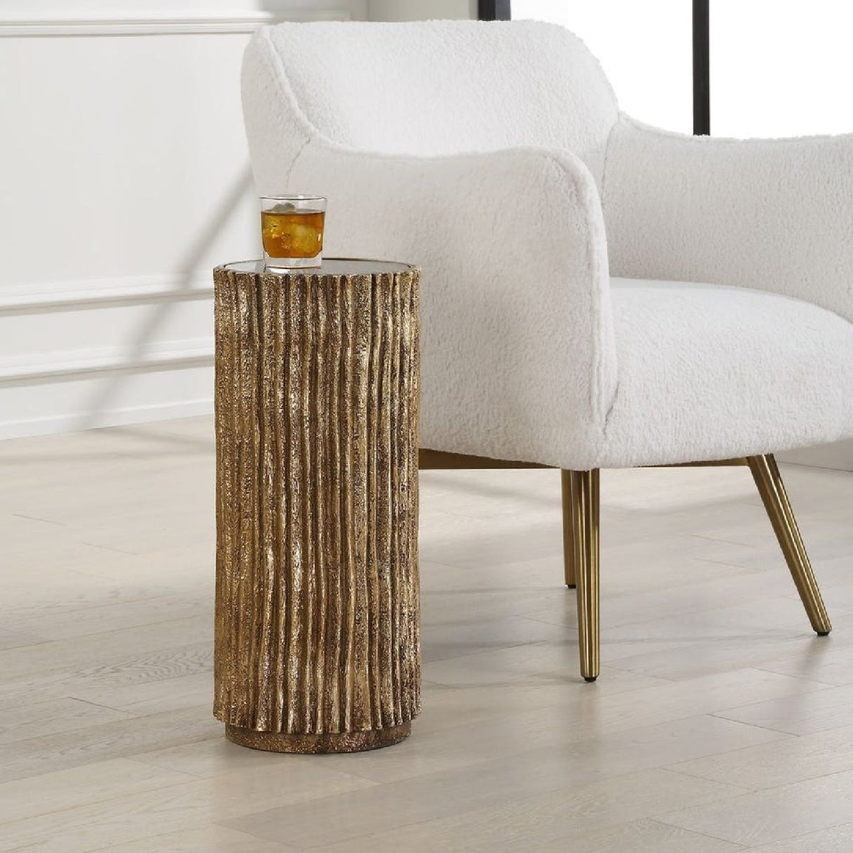 Modern European furniture - Textured Cylindrical Drink Table - www.oroa.com