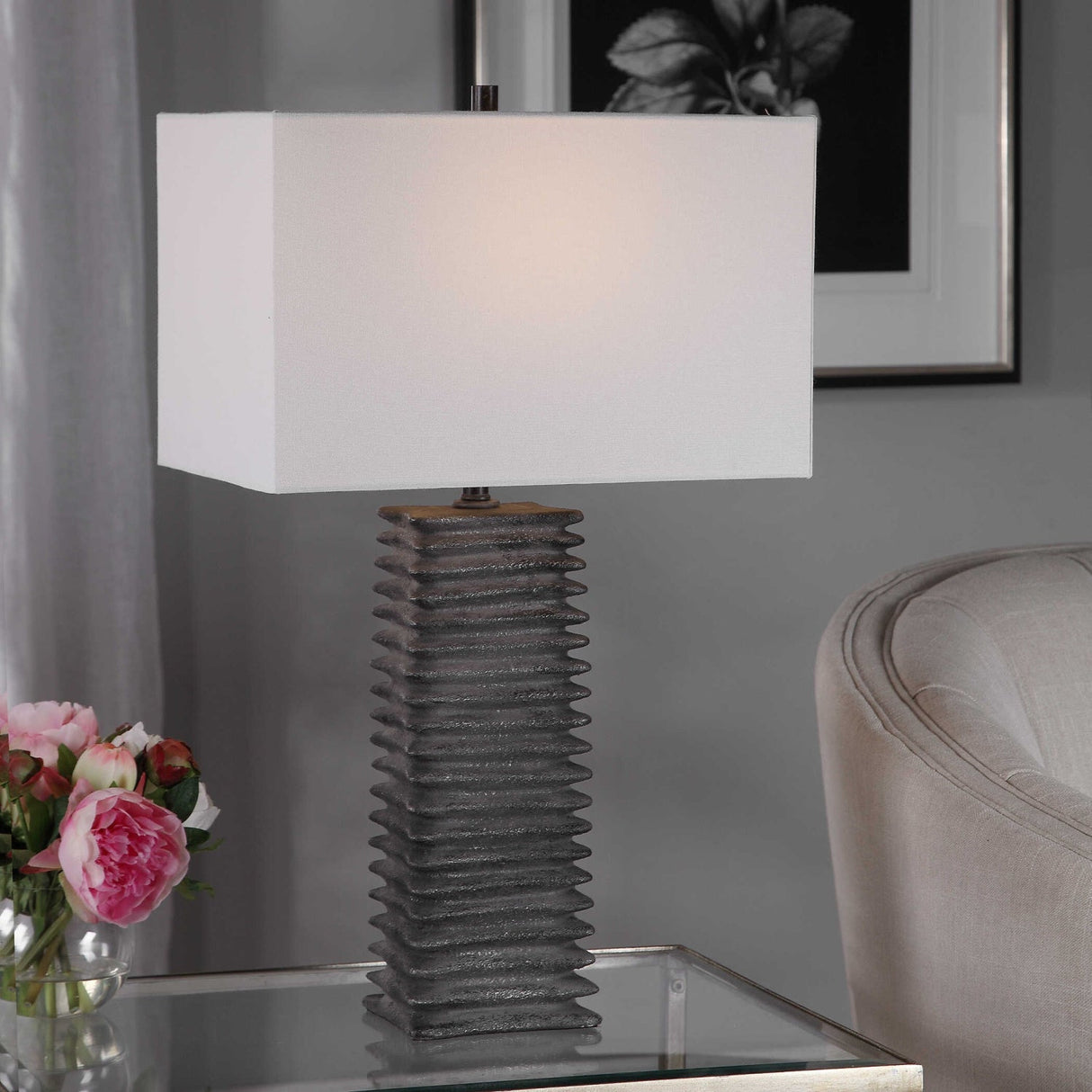 Modern European furniture - Ribbed Ceramic Table Lamp - www.oroa.com