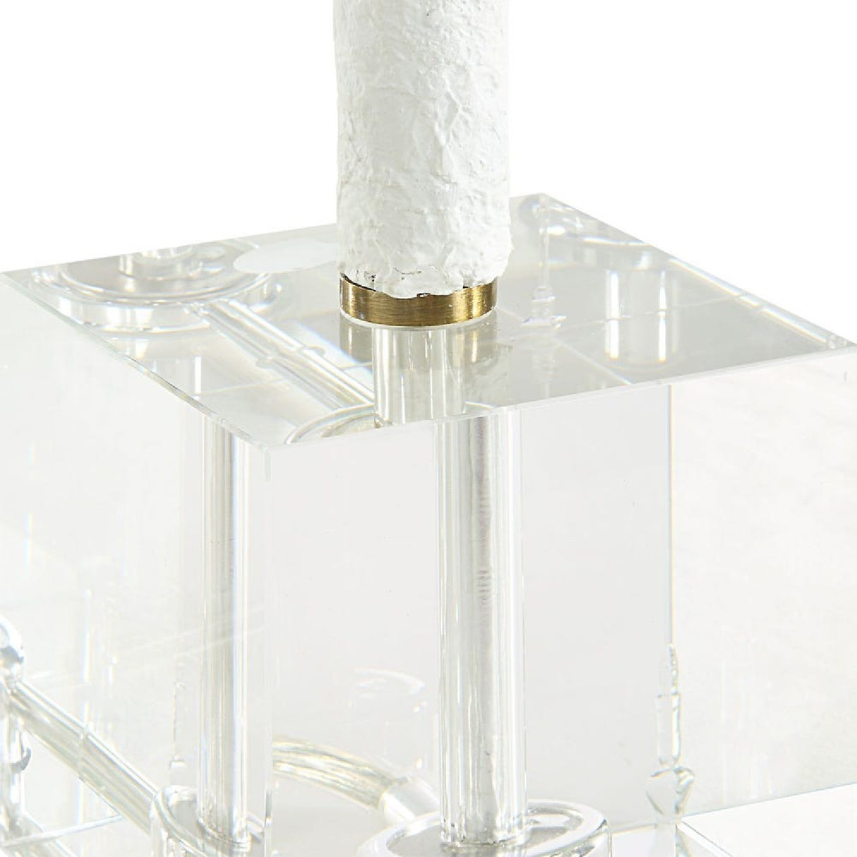 Textured White Ceramic Table Lamp | Oroa.com