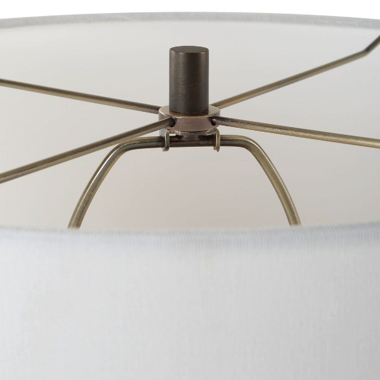 Bird Leg Inspired Table Lamp | Oroa.com