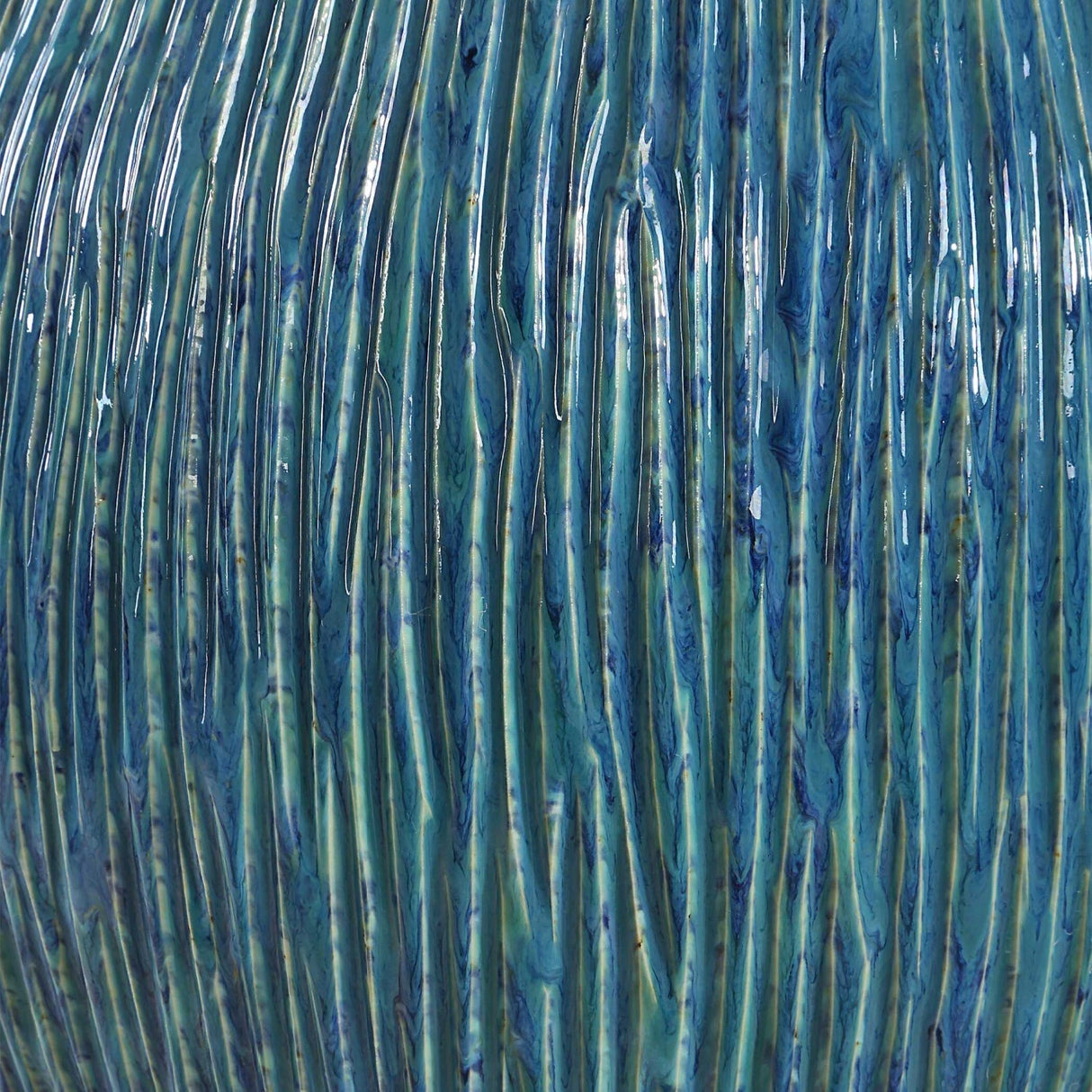 Modern European furniture - Textured Ceramic Table Lamp - www.oroa.com
