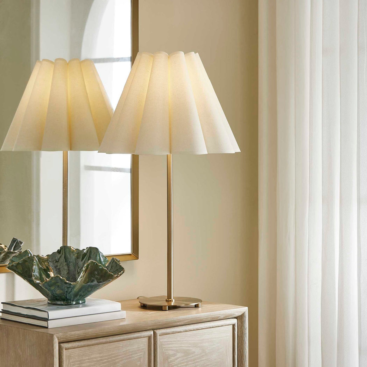 Modern European furniture - White Fluted Fabric Table Lamp - www.oroa.com