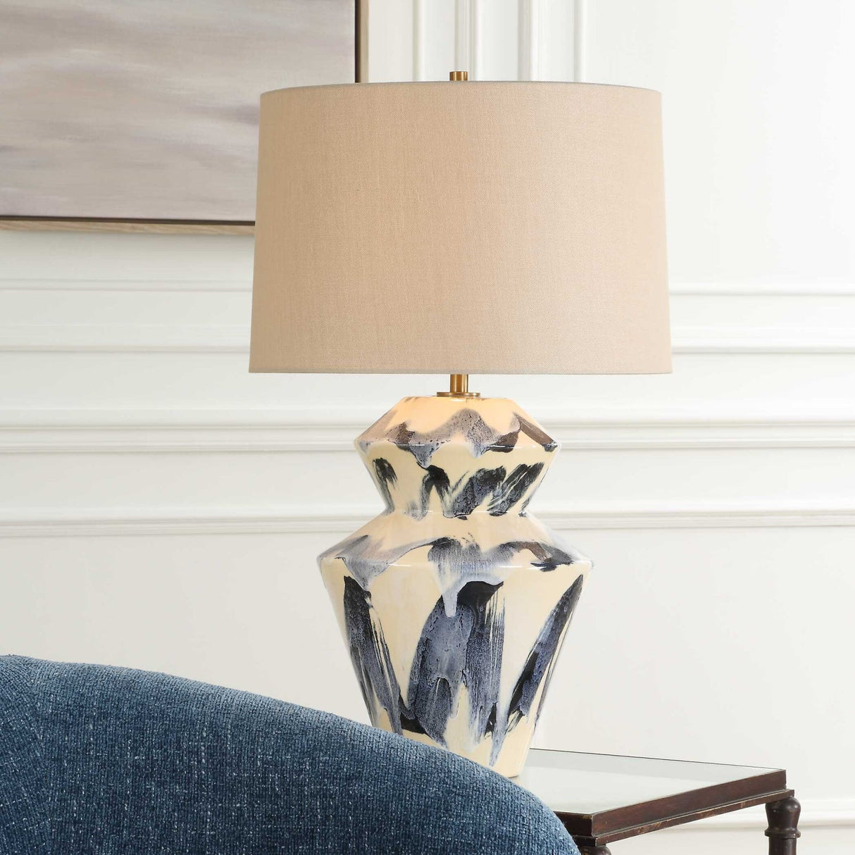 Modern European furniture - Faceted Ceramic Table Lamp - www.oroa.com