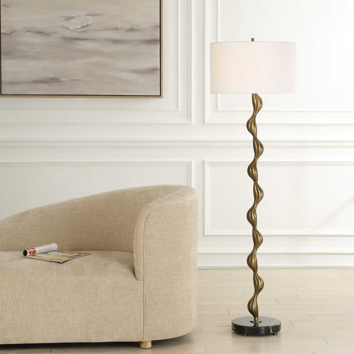Wavy Bronze Floor Lamp – Remolino – alternate view 6
