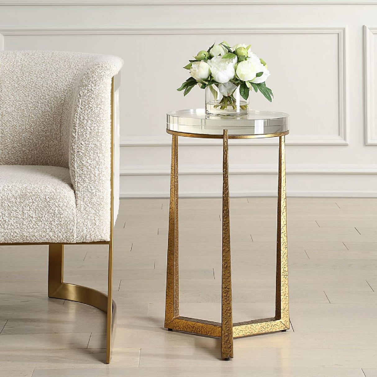 Modern European furniture - Crystal Top Accent Table - www.oroa.com