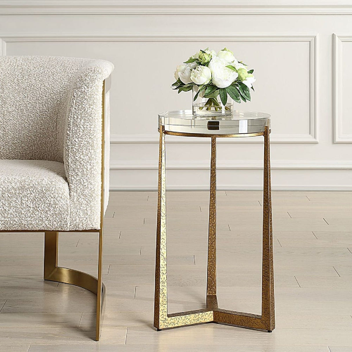 Modern European furniture - Crystal Top Accent Table - www.oroa.com