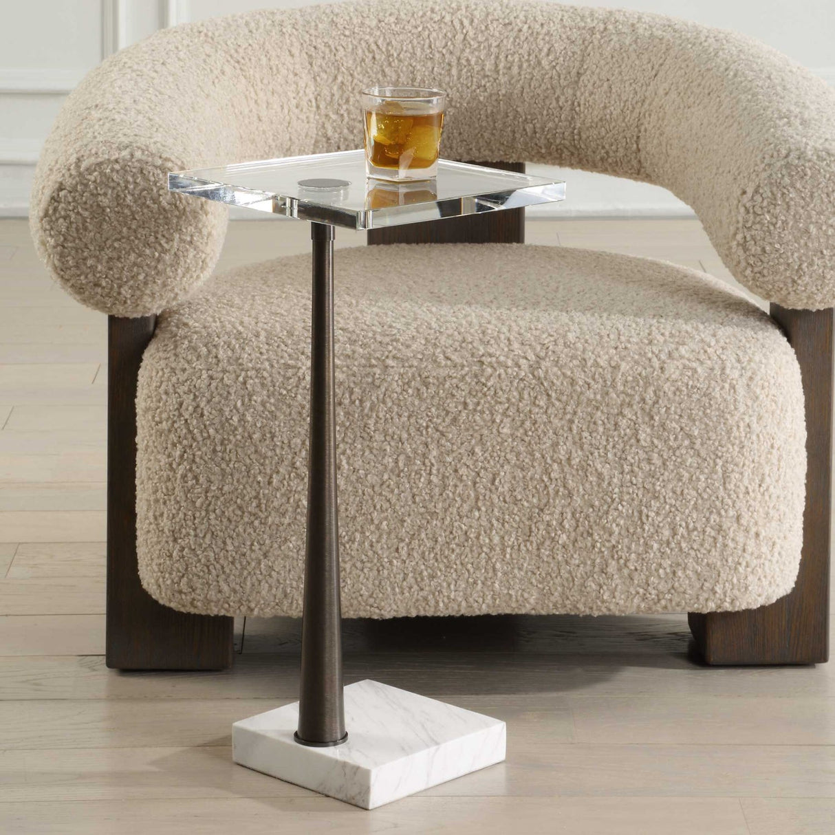 Modern European furniture - Square Crystal Drink Table - www.oroa.com